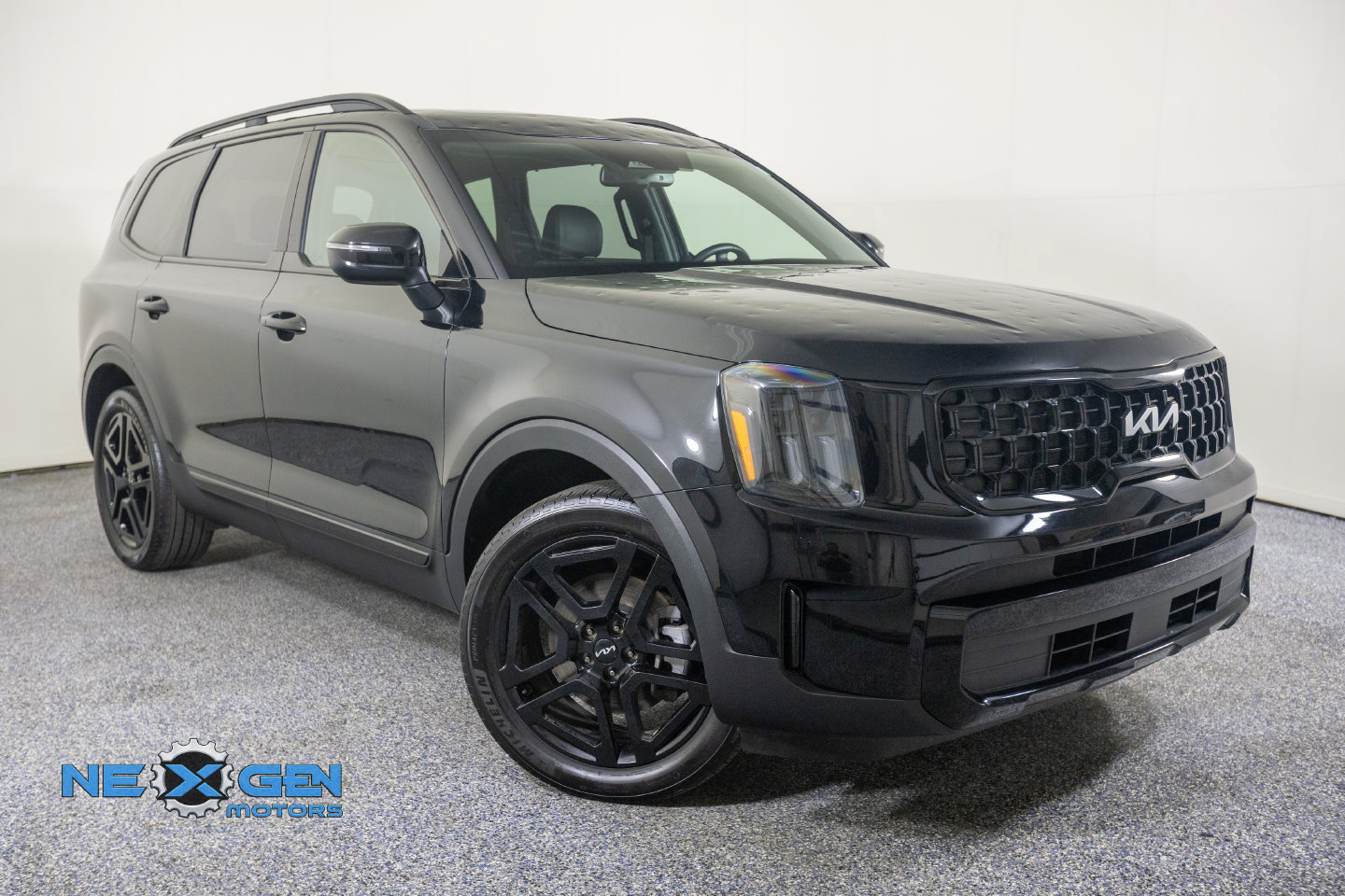 Used 2024 Kia Telluride EX X-Line AWD/4WD image 1