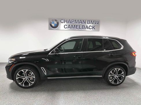 Used 2023 BMW X5 sDrive40i w/ Premium Package RWD image 3
