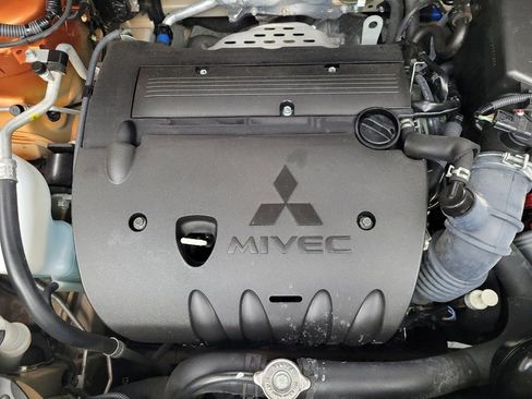 Used 2024 Mitsubishi Outlander Sport Sport S image 30