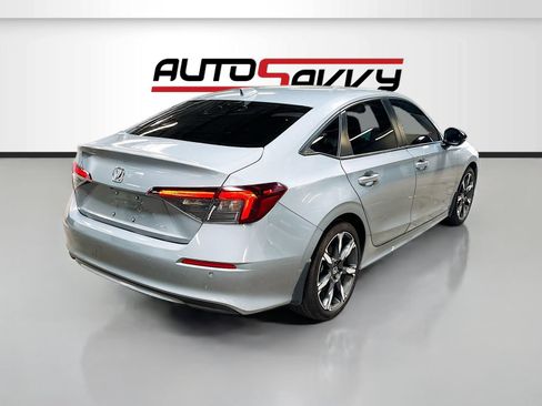 Used 2025 Honda Civic Sport Touring image 7
