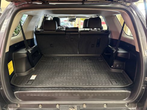 Used 2021 Toyota 4Runner SR5 Premium w/ Moonroof Package image 20