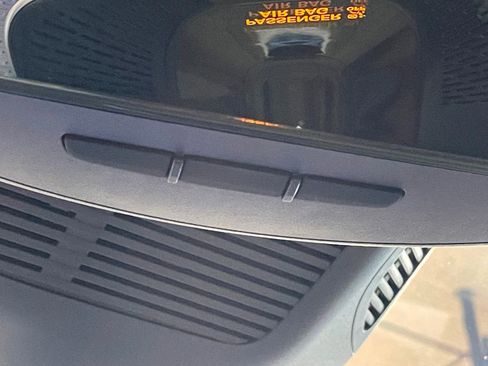 Used 2023 Mercedes-Benz EQE 500 4MATIC Sedan image 50