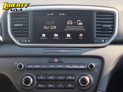 Used 2022 Kia Sportage LX AWD/4WD image 14