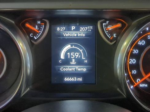 Used 2022 Jeep Gladiator Sport AWD/4WD image 11