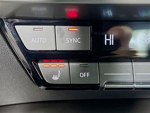 Used 2024 Audi A3 2.0T Premium w/ Convenience Package image 20