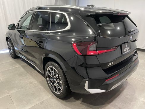 New 2026 BMW X1 xDrive28i w/ Technology Package AWD/4WD image 4