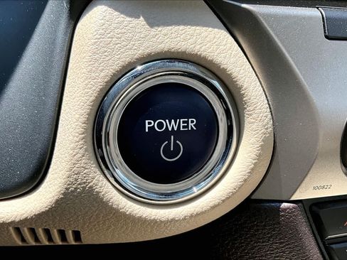 Used 2018 Lexus ES 300h w/ Luxury Package FWD image 30