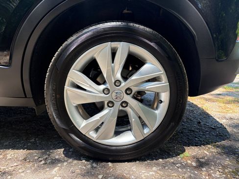 Used 2025 Buick Encore GX Preferred FWD image 29