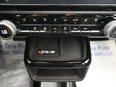 New 2027 Chevrolet Bolt RS w/ Technology Package FWD image 16