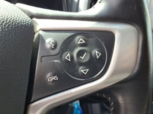 Used 2018 GMC Canyon SLE w/ SLE Convenience Package image 18