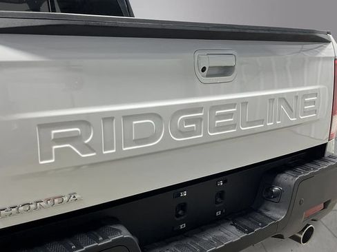 New 2026 Honda Ridgeline Black Edition image 6