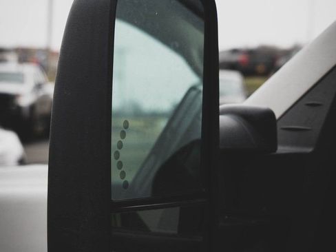 Used 2013 GMC Sierra 3500 Denali image 22