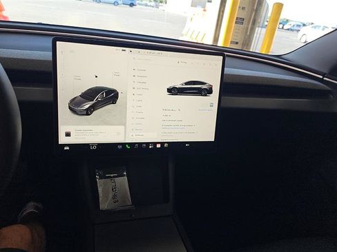 Used 2024 Tesla Model 3 Long Range RWD image 9