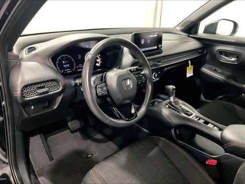 Used 2024 Honda HR-V Sport image 8