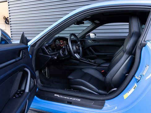 Certified 2022 Porsche 911 Carrera 4 GTS image 24
