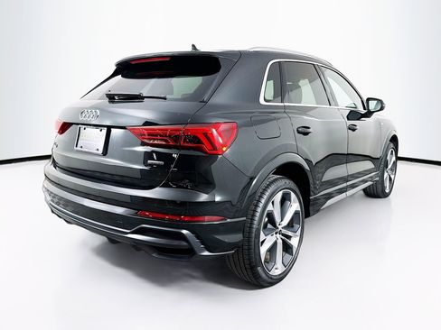 Used 2021 Audi Q3 2.0T Premium Plus image 9