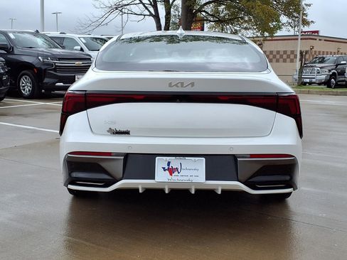 Used 2025 Kia K5 LXS image 7