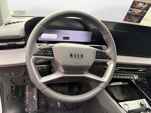 New 2026 Audi Q3 quattro 2.0T image 10