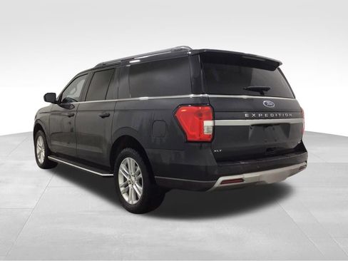 Used 2022 Ford Expedition Max XLT AWD/4WD image 3