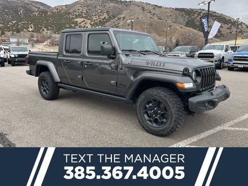 Used 2023 Jeep Gladiator Willys image 1