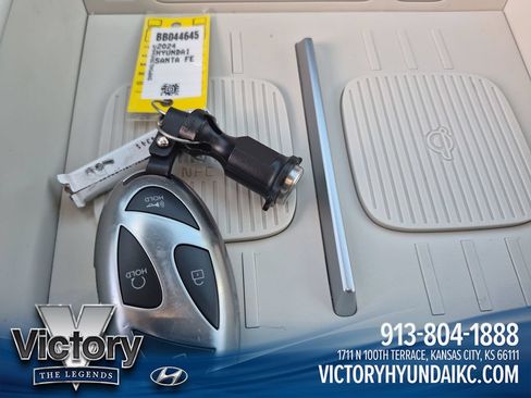Used 2024 Hyundai Santa Fe Calligraphy FWD image 29