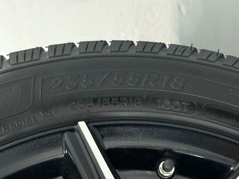 Used 2017 Toyota RAV4 SE image 48