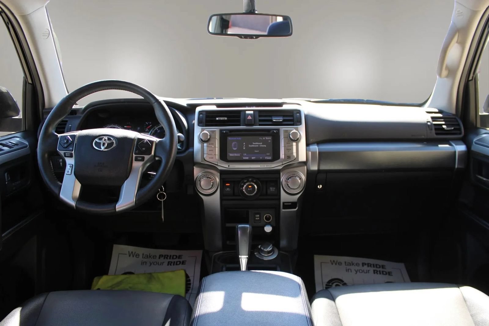 Used 2018 Toyota 4Runner SR5 Premium AWD/4WD image 27