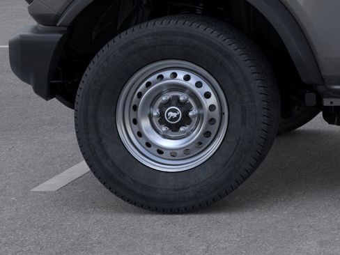 New 2025 Ford Bronco 4-Door image 42