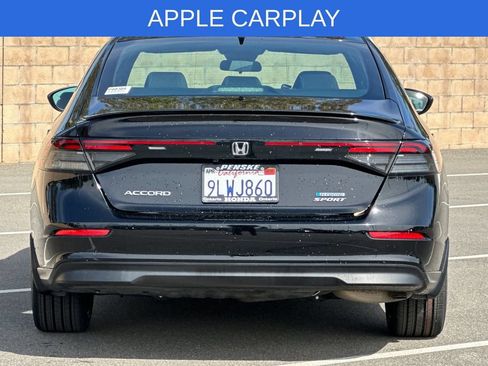 Used 2024 Honda Accord Sport image 5