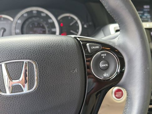Used 2017 Honda Accord EX-L image 20