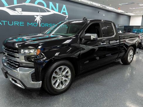 Used 2019 Chevrolet Silverado 1500 LTZ w/ LTZ Plus Package image 2