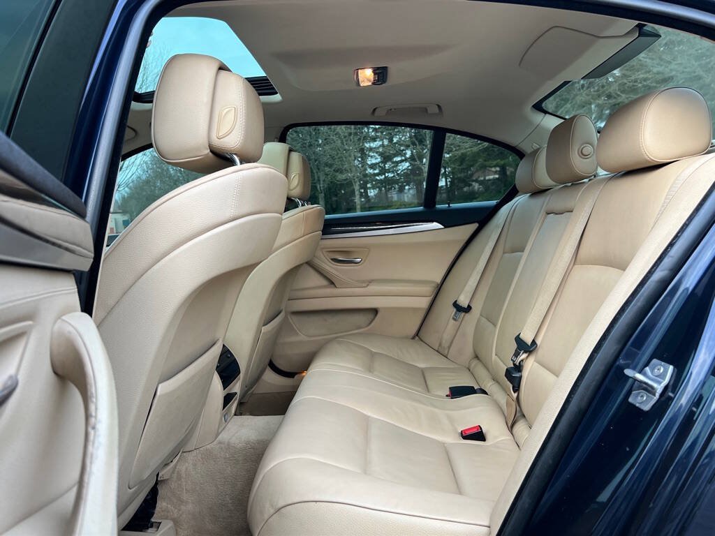 Used 2013 BMW 535i Sedan w/ Technology Pkg RWD image 17