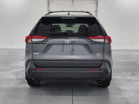 Used 2023 Toyota RAV4 XLE Premium AWD/4WD image 7