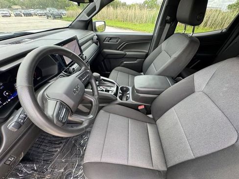 Certified 2025 Chevrolet Colorado Trail Boss AWD/4WD image 28