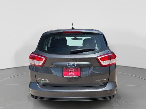Used 2017 Ford C-MAX Energi Titanium w/ Equipment Group 501A FWD image 5