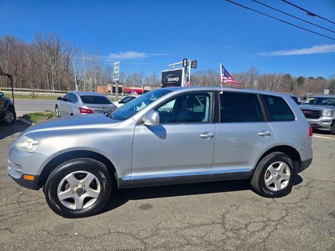 Used 2005 Volkswagen Touareg V6 AWD/4WD image 14