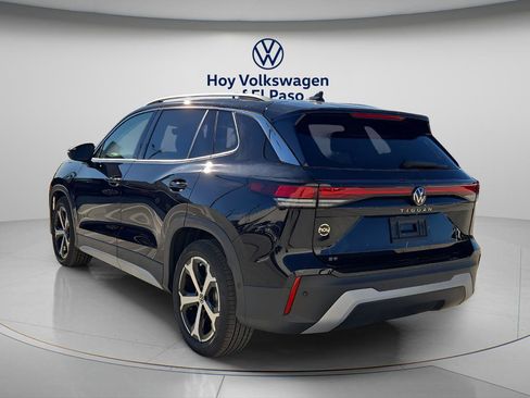 New 2026 Volkswagen Tiguan SE image 4