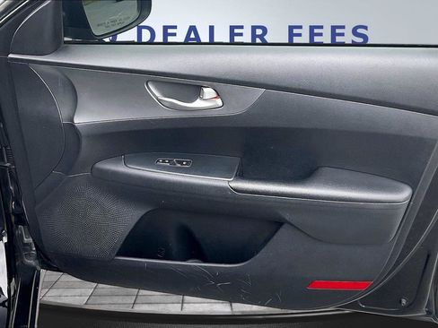 Used 2019 Kia Forte Sedan FWD image 28