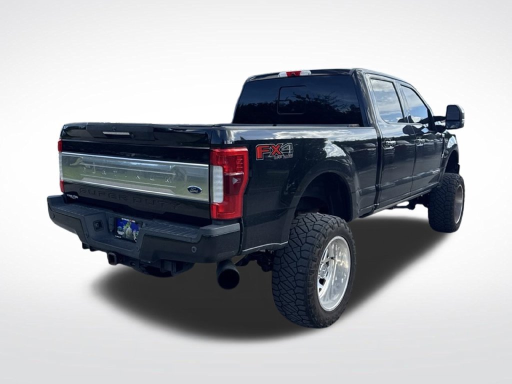 Used 2017 Ford F250 Platinum w/ Platinum Ultimate Package AWD/4WD image 5