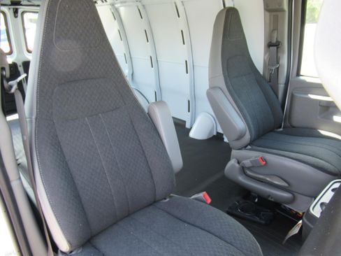 New 2026 GMC Savana 2500 w/ Safety Package RWD image 8