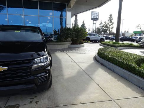 Certified 2022 Chevrolet Colorado LT w/ Fleet Safety Package image 31