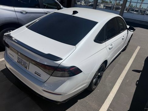 Used 2023 Honda Accord Sport image 3