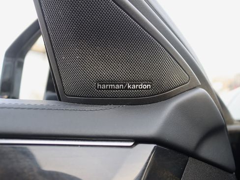 Used 2014 Mercedes-Benz E 63 AMG S-Model image 29