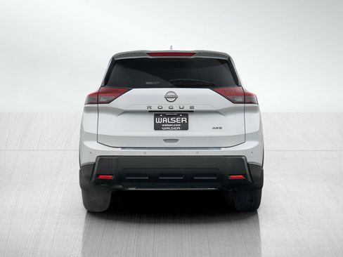 New 2026 Nissan Rogue SV w/ SV Premium Package image 5
