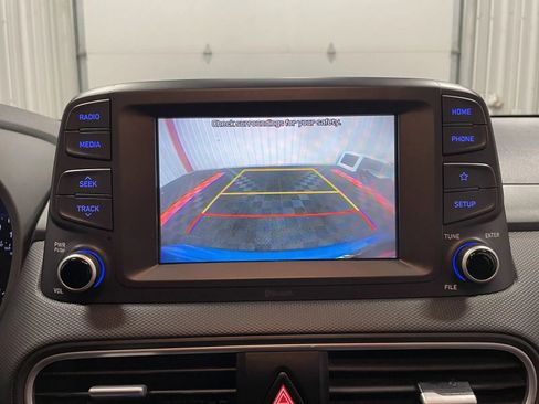 Used 2020 Hyundai Kona SE image 29