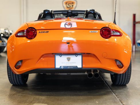 Used 2019 MAZDA MX-5 Miata 30th Anniversary image 40