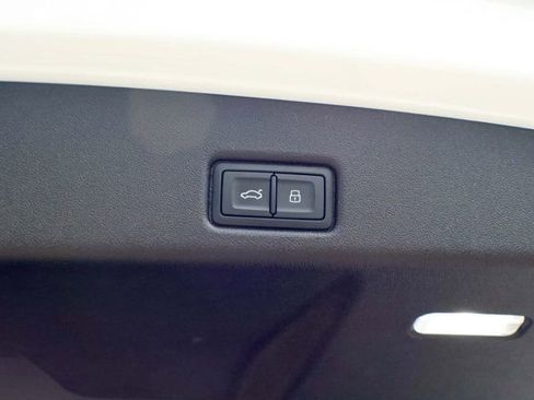 Used 2025 Audi Q5 Prestige image 53