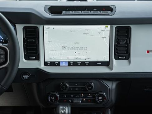 New 2026 Ford Bronco Heritage Edition AWD/4WD image 29