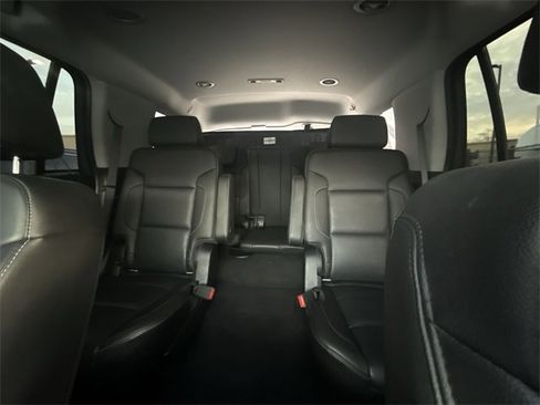 Used 2019 GMC Yukon SLT image 22