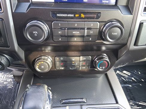 Used 2020 Ford F150 XLT w/ Equipment Group 302A Luxury image 15